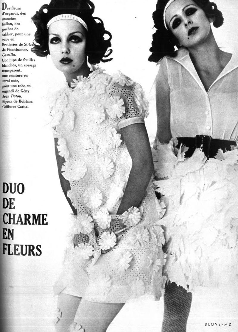 Donna Mitchell featured in Duo de Charme en Fleurs, March 1968