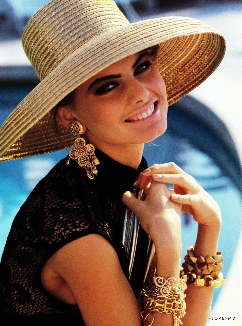 Gretha Cavazzoni featured in Living It Up In Capri, January 1991