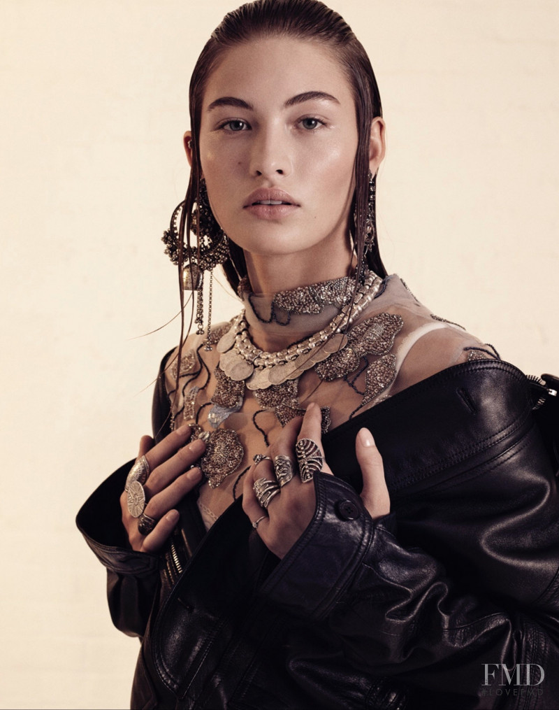 Grace Elizabeth featured in Grace Elizabeth, April 2017