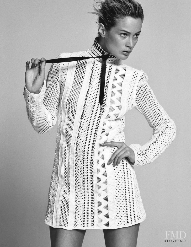 Carolyn Murphy featured in Carolyn Murphy, April 2015