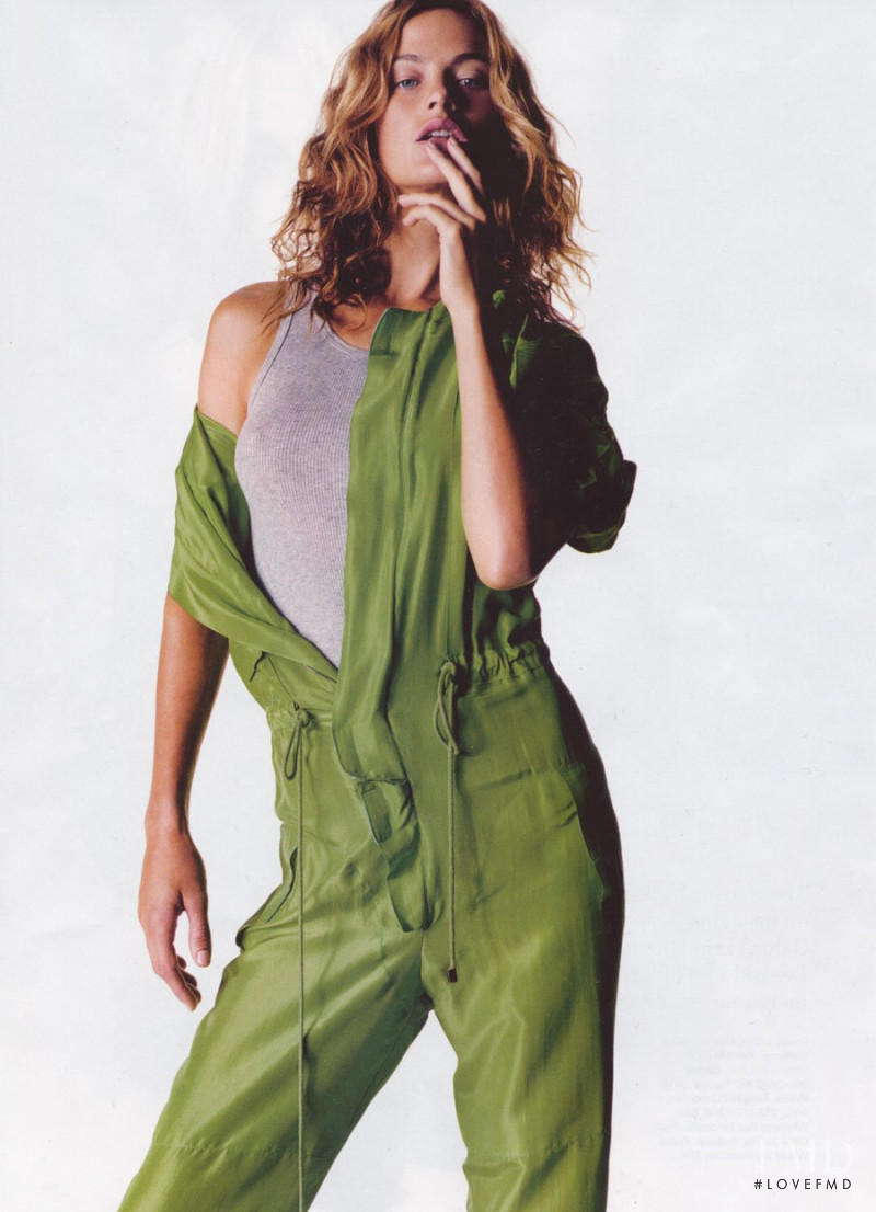 Carolyn Murphy featured in Fashion Preview, November 2003