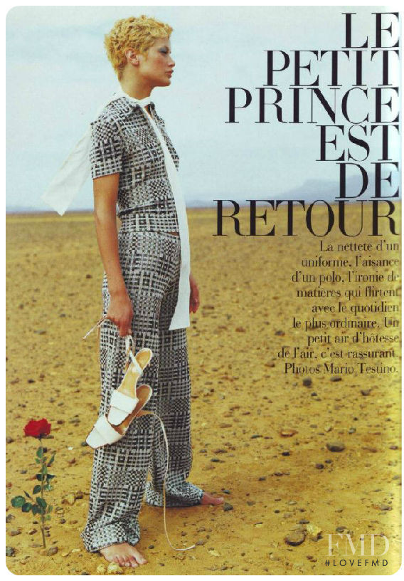 Carolyn Murphy featured in Le Petit Prince Est De Retour, February 1996