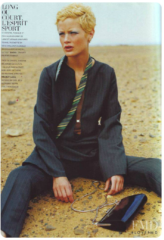 Carolyn Murphy featured in Le Petit Prince Est De Retour, February 1996