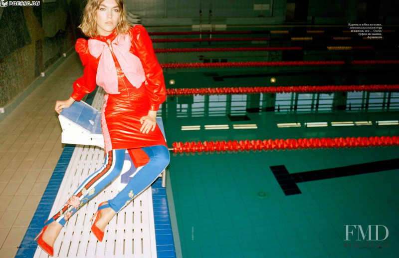 Arizona Muse featured in Arizona Muse, June 2017