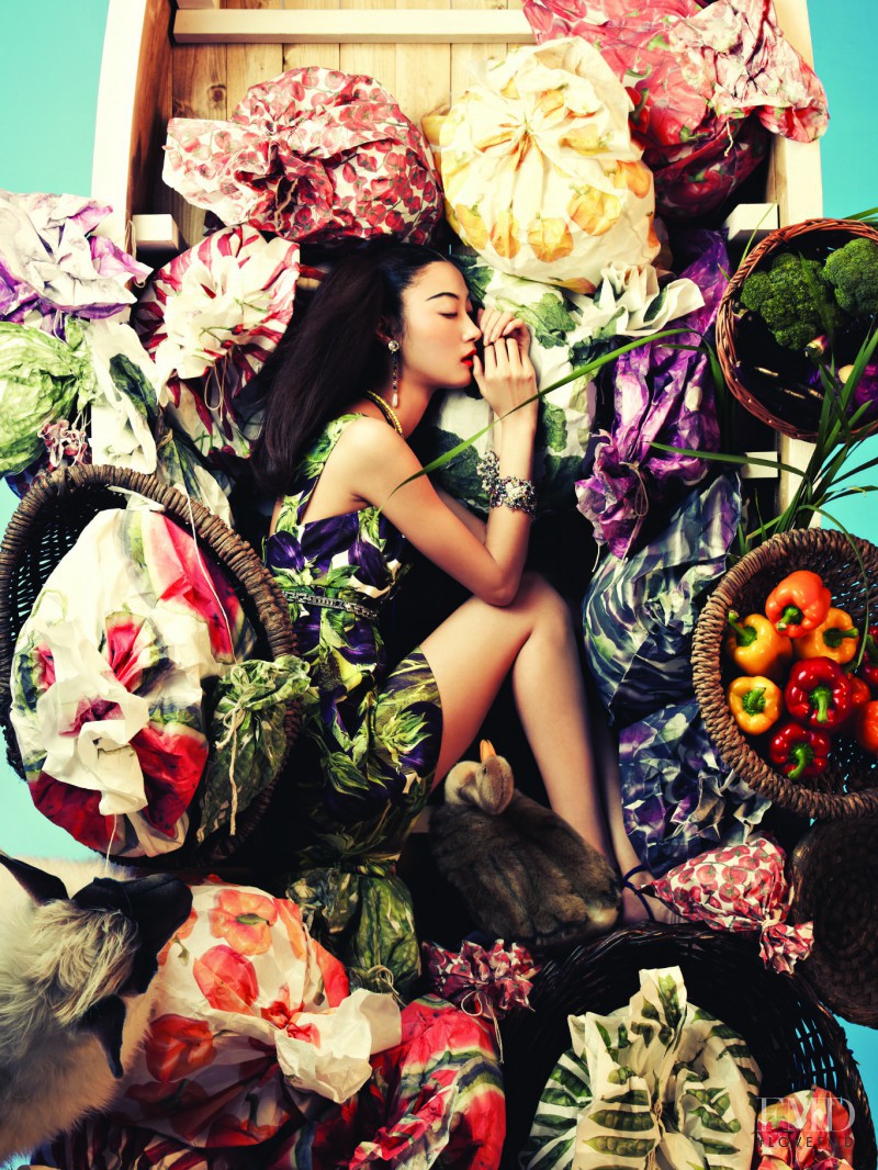 Ji Hye Park featured in One Dream, June 2012