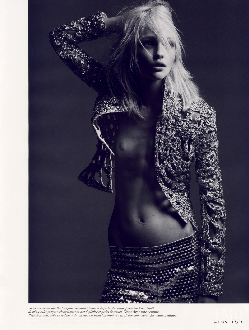 Sasha Pivovarova featured in Simplement Couture, April 2008