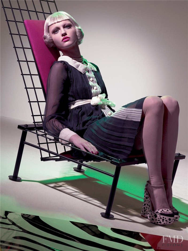 Sasha Pivovarova featured in Memphis Belle Epoque, March 2007