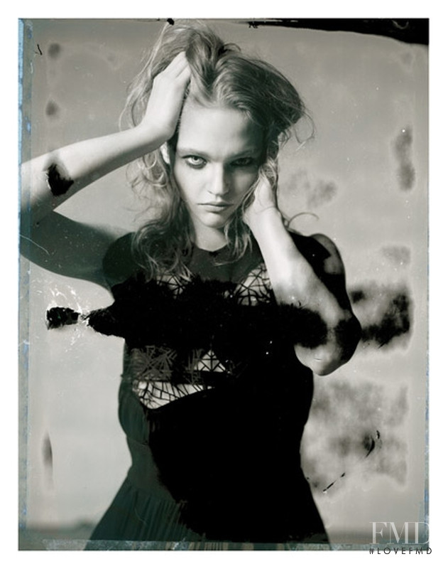 Sasha Pivovarova featured in The Players, September 2006