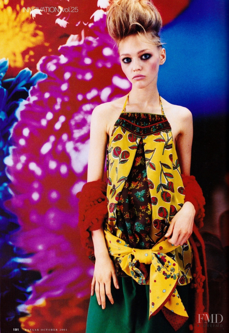 Sasha Pivovarova featured in Flower Illusion, October 2004