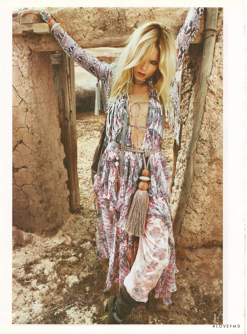 Natasha Poly featured in Hippie glamour, June 2010