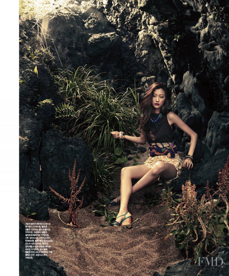 Ji Young Kwak featured in Wild Flower, July 2012