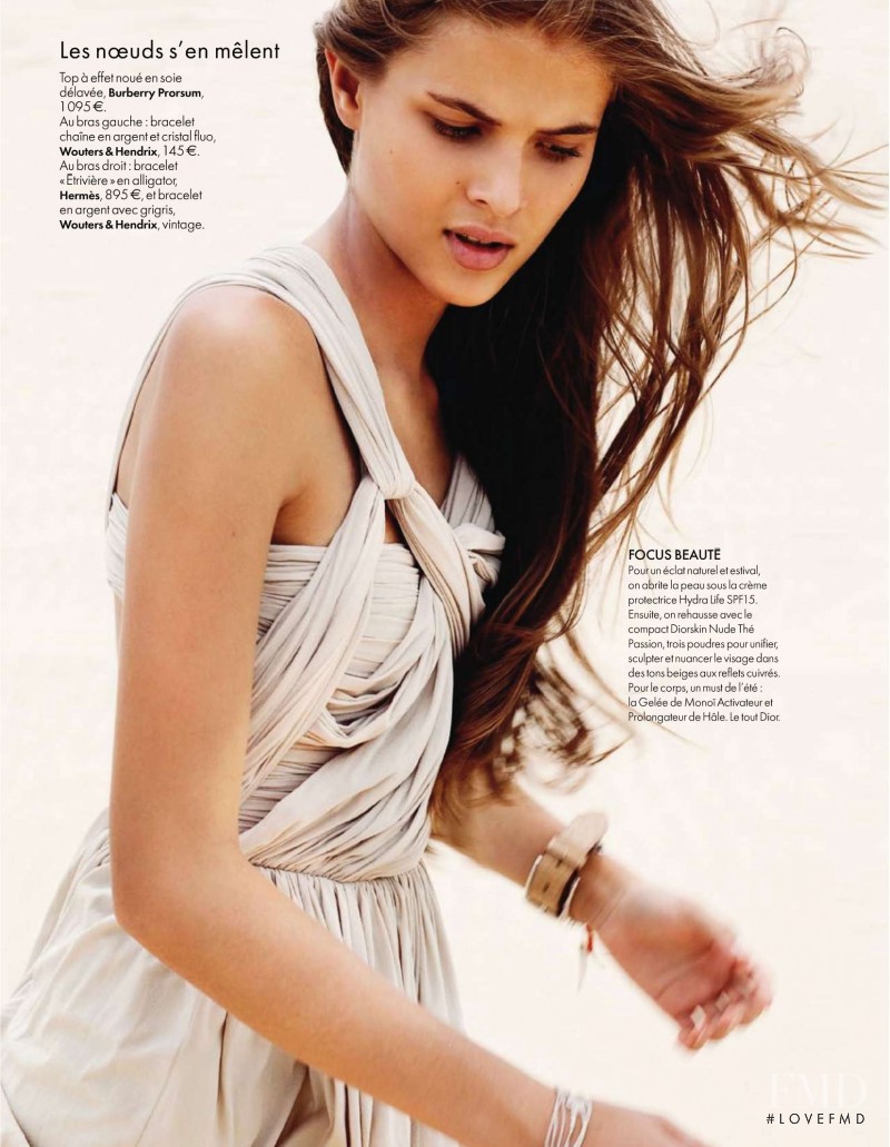 Thais Rumpel featured in Le Nude C\'est Le Nouveau Blanc, June 2010