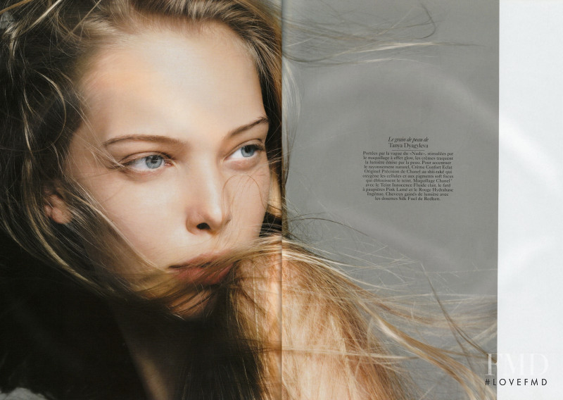 Tanya Dyagileva featured in 14 Visages. 14 Points Forts. 14 Secrets de BeautÃ©, November 2006