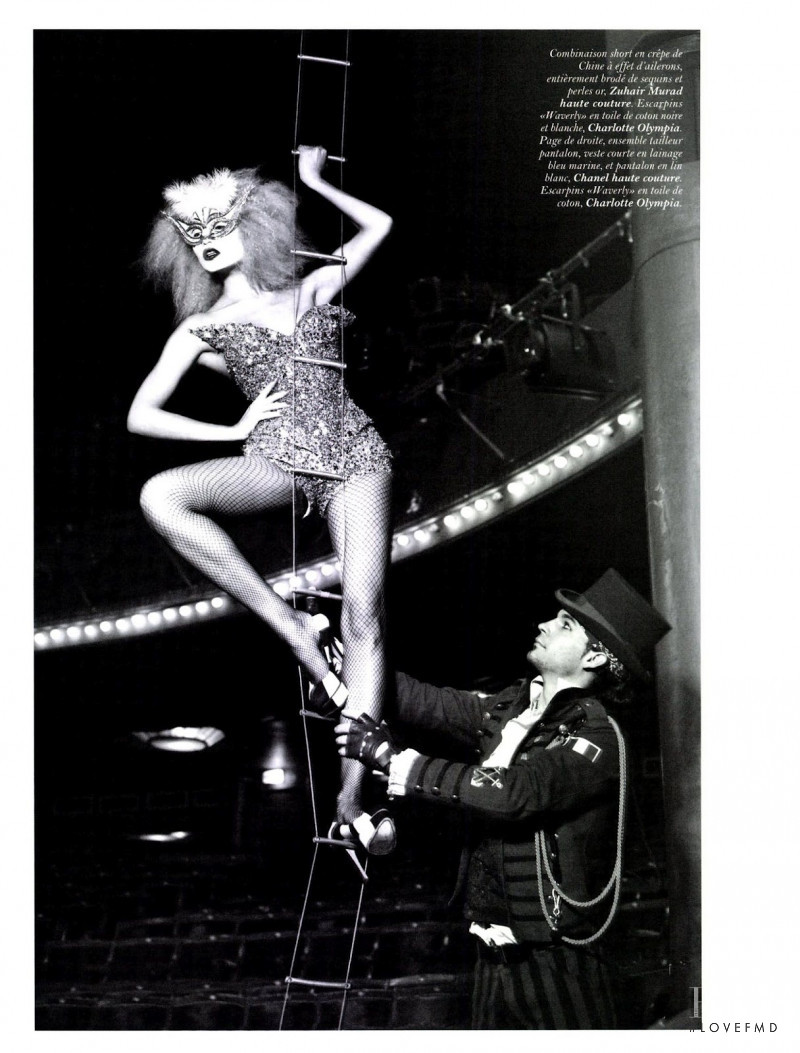 Natasha Poly featured in Haute Couture Printemps-Été 2012, April 2012