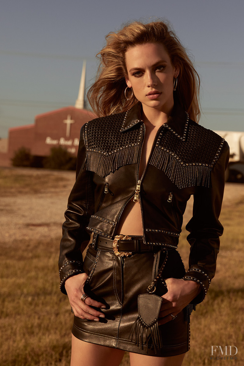 Hannah Ferguson featured in United States of Fashion: Hannah Ferguson in Austin, February 2018