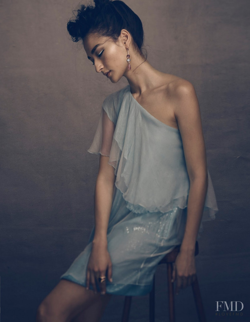 Bruna Tenório featured in Tintes en Gemas, February 2018