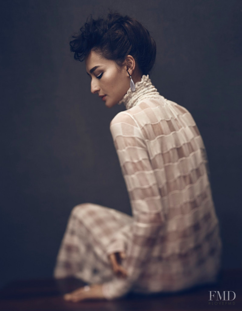 Bruna Tenório featured in Tintes en Gemas, February 2018