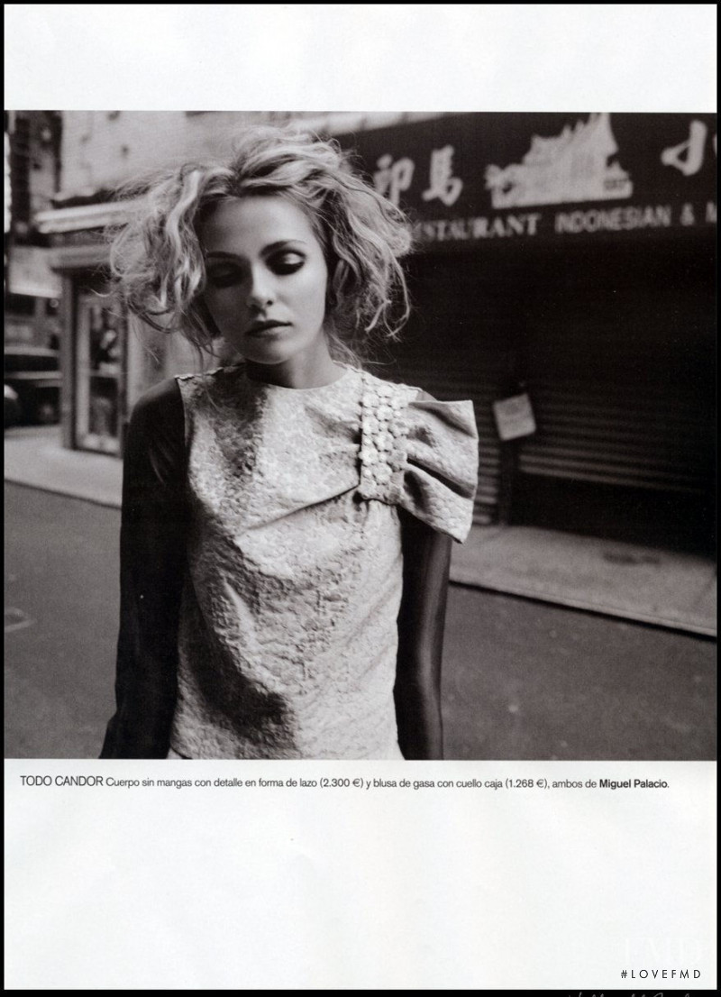 Valentina Zelyaeva featured in China Blues, April 2008