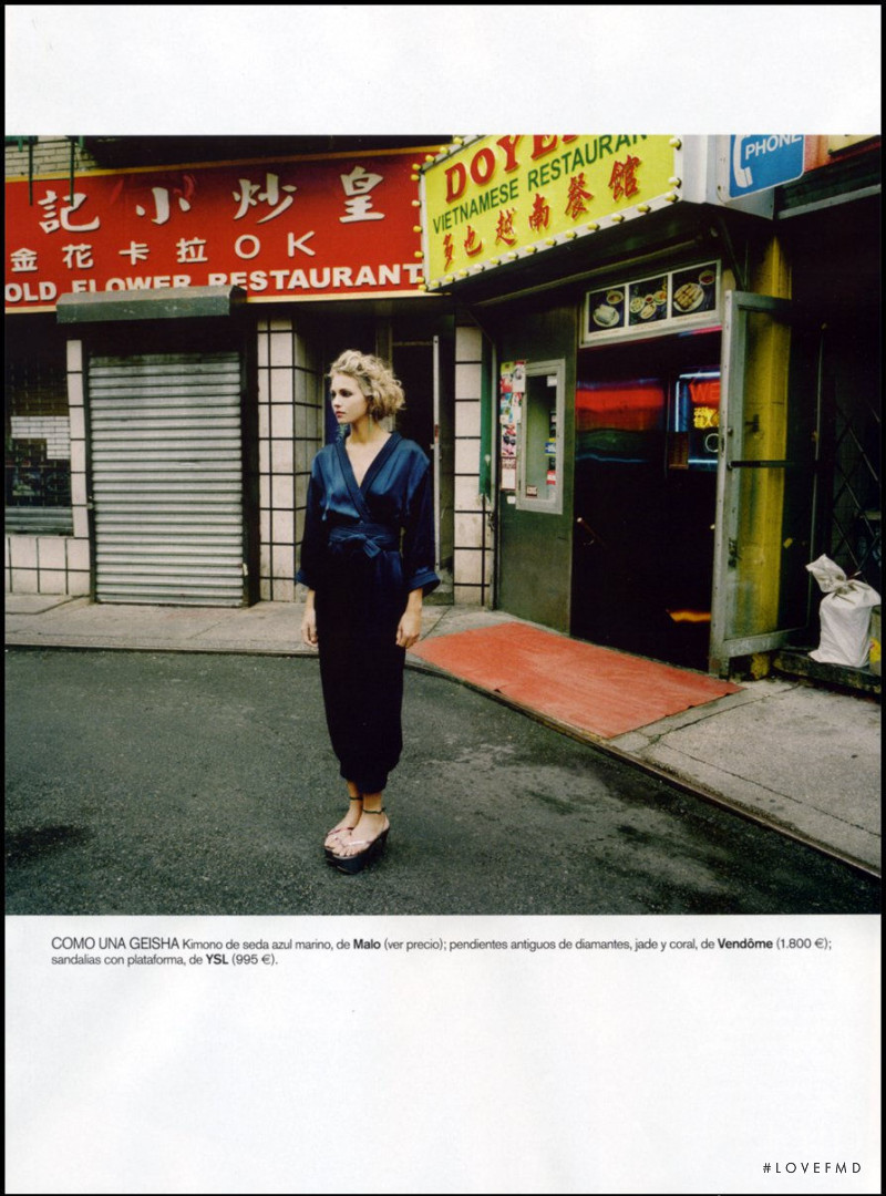 Valentina Zelyaeva featured in China Blues, April 2008