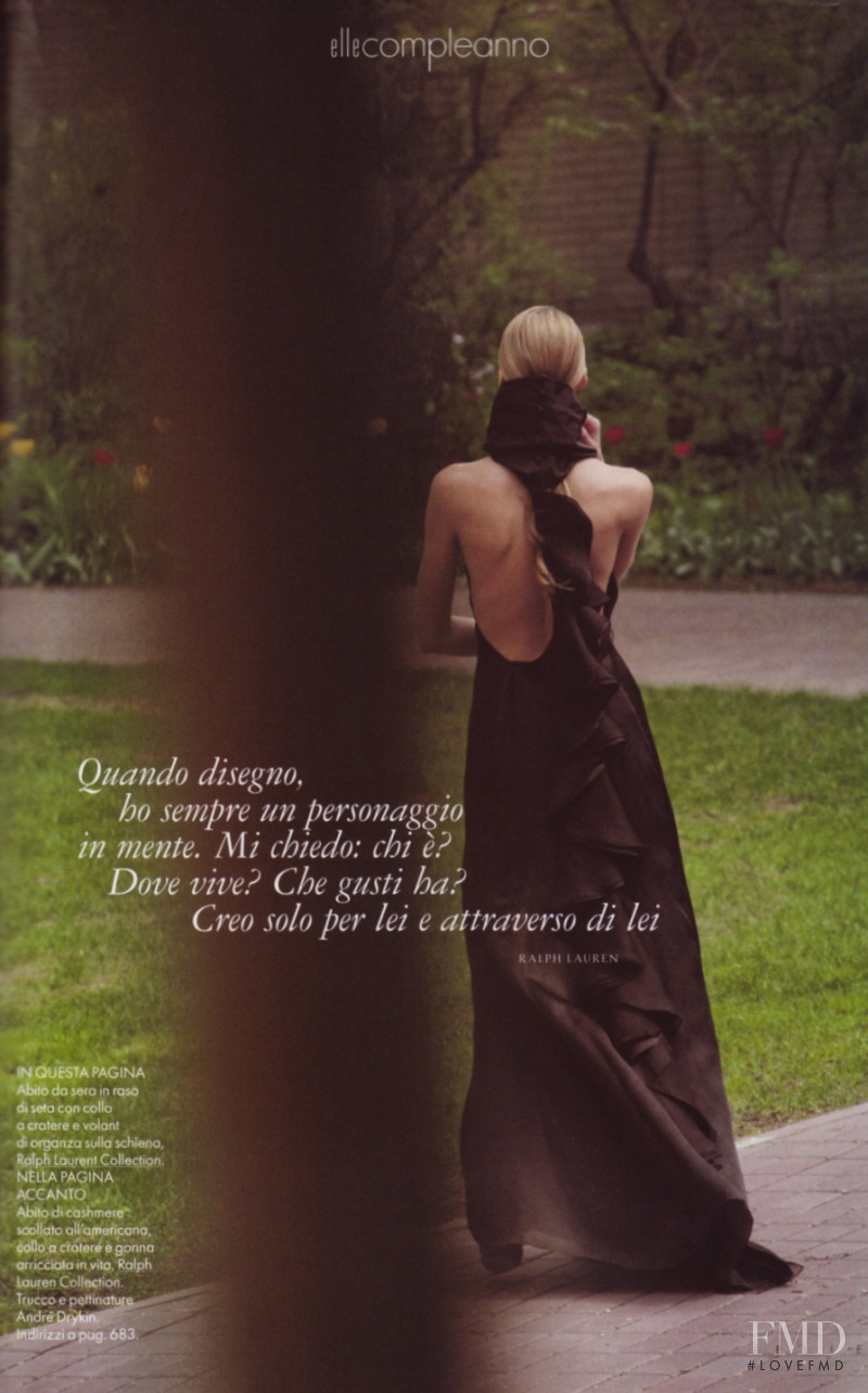 Valentina Zelyaeva featured in Un americano a Mosca, November 2007