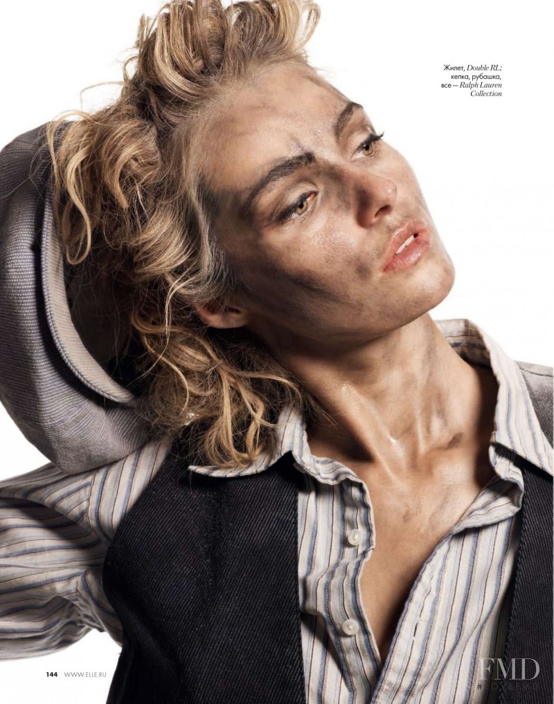 Valentina Zelyaeva featured in Genius of pure beauty, July 2010