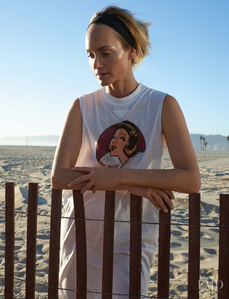 Amber Valletta featured in Girls, February 2018