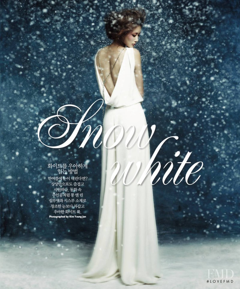 Hyun Yi Lee featured in Snow White, August 2012