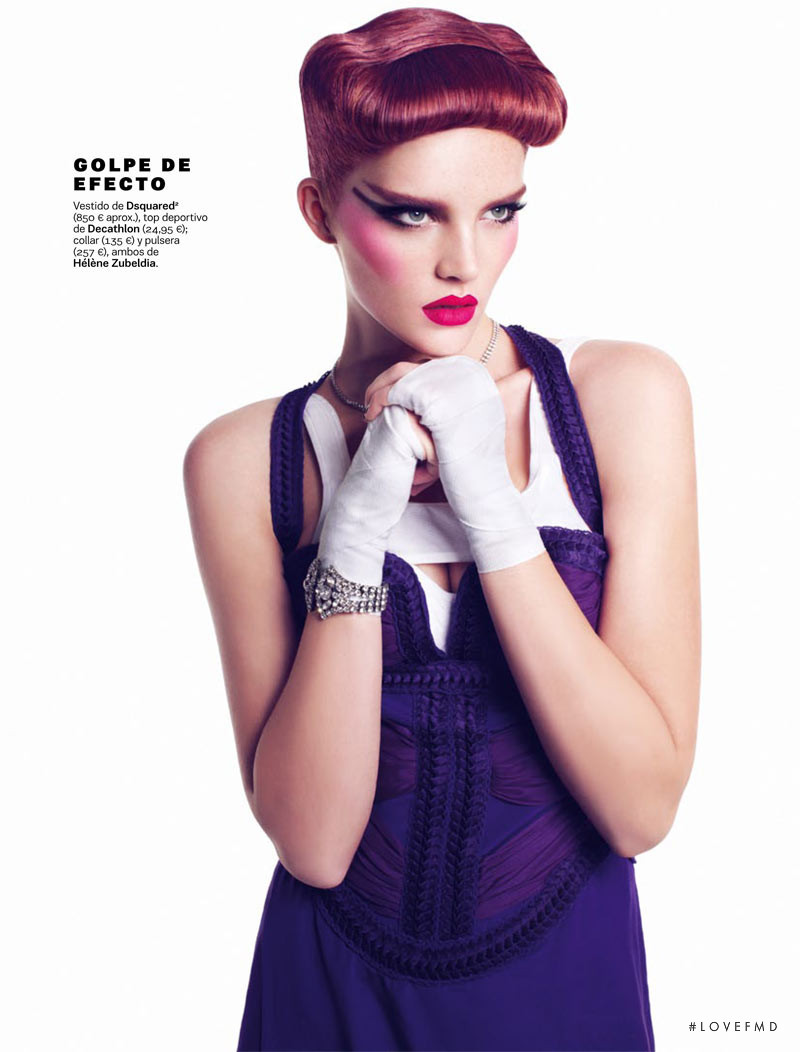 Alexina Graham featured in Juegos de Invierno, January 2012