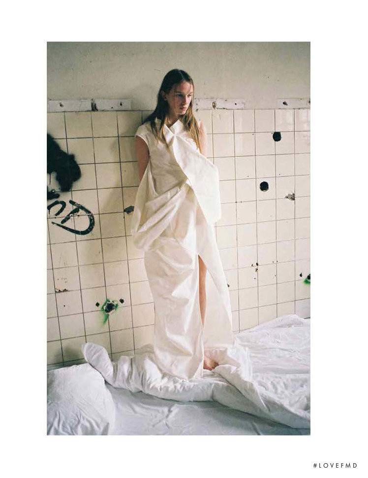 Jamilla Hoogenboom featured in Rehab, April 2017