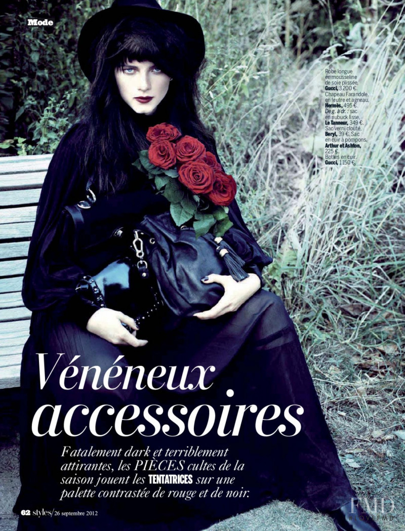 Anna de Rijk featured in Veneneux accessoires, October 2012