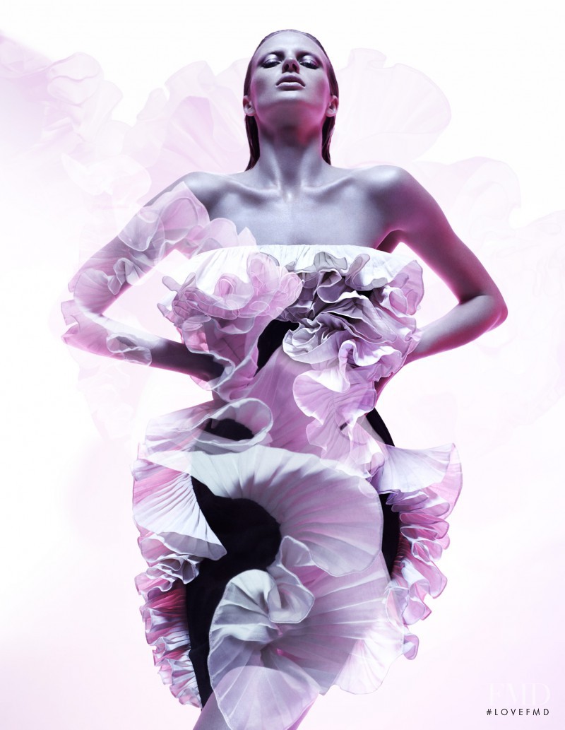 Anne Vyalitsyna featured in Fantaisie, August 2012