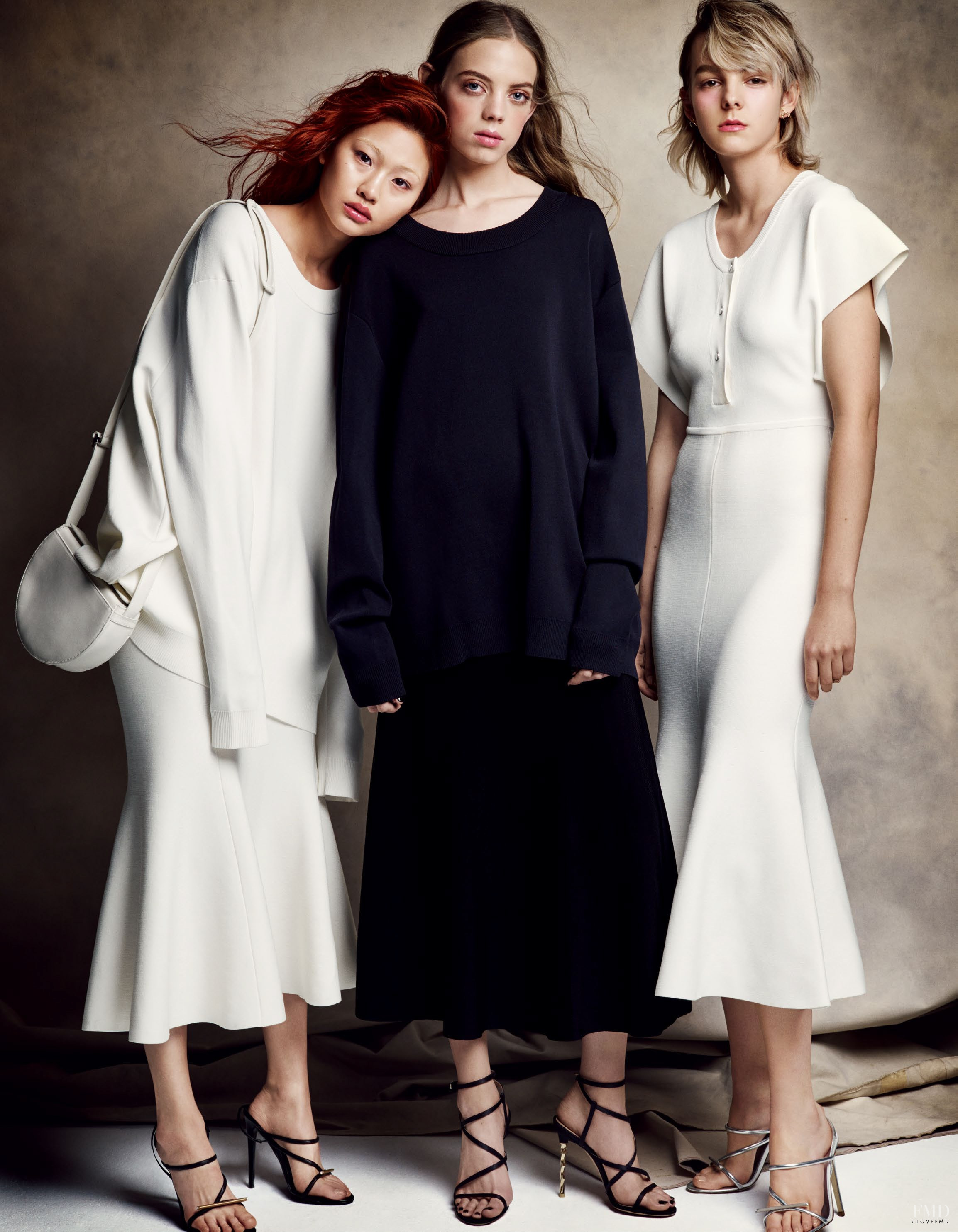 All Things Elegant in Vogue Japan with HoYeon Jung,Mariana Zaragoza -  (ID:52169) - Fashion Editorial, Magazines