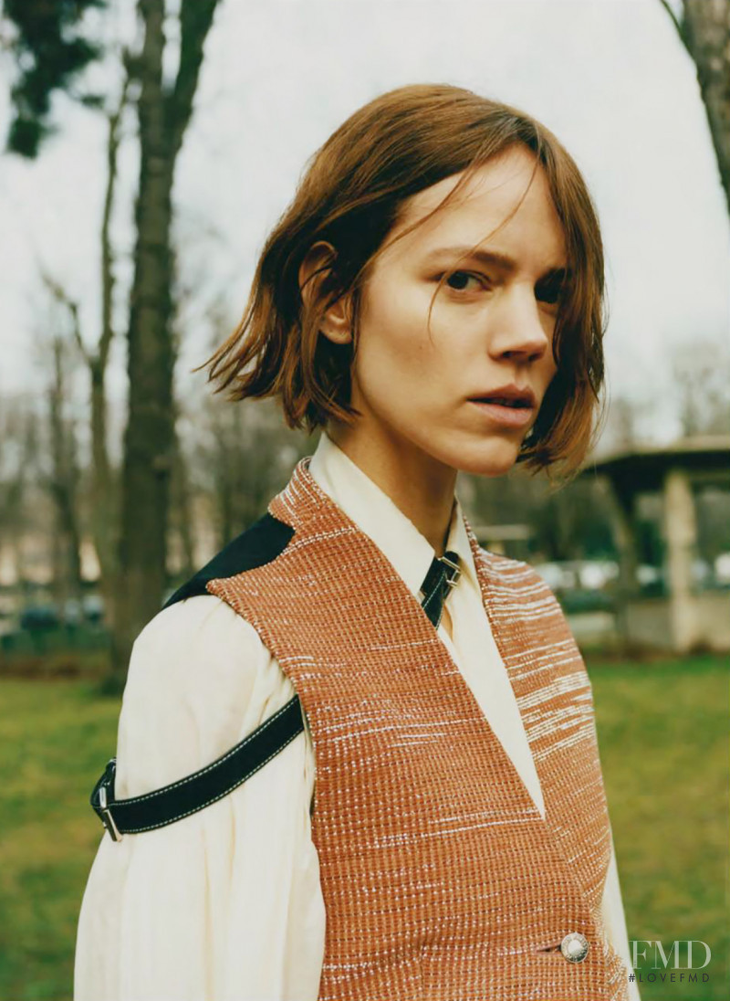 Freja Beha Erichsen featured in The New Old Master, April 2018