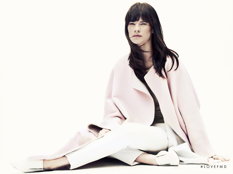 Querelle Jansen featured in  Pretty In Pink, August 2012