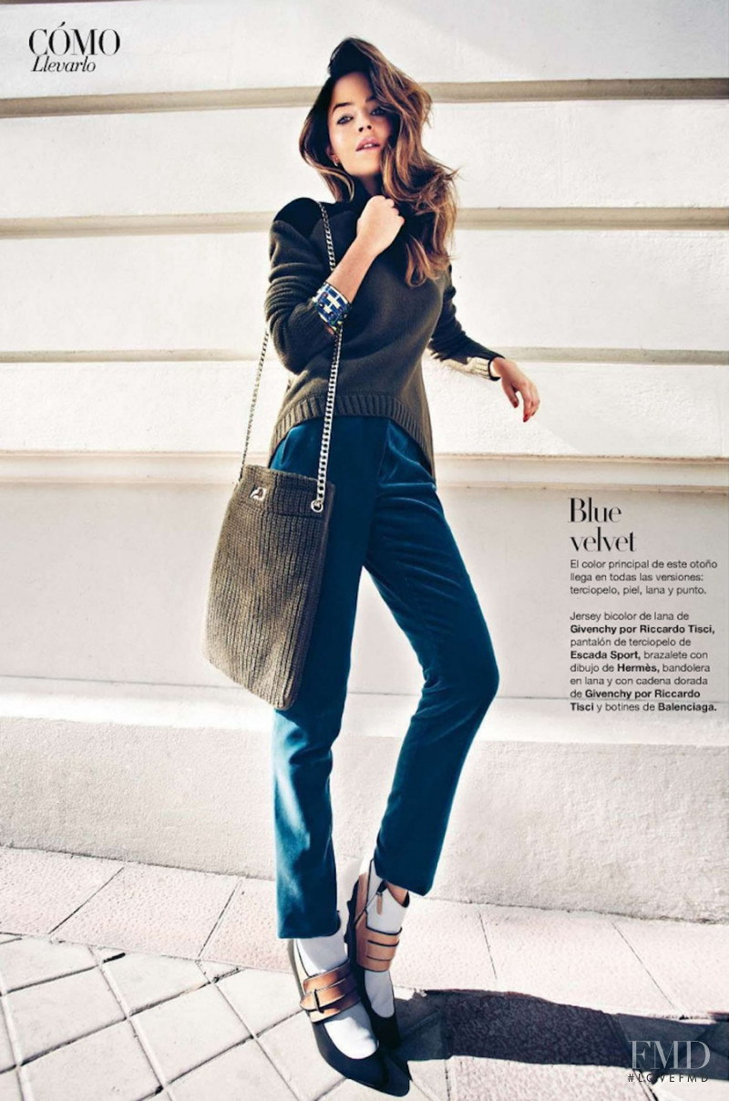 Aida Artiles featured in Basicos a pie de Calle, September 2012