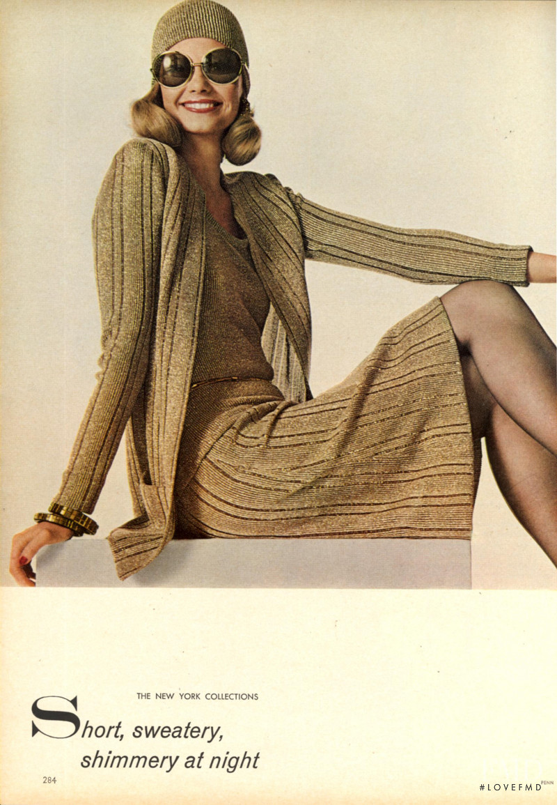 Easy, Racy, Glamorous - The Essence of Fashion at Night, September 1972