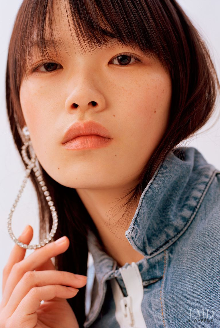 Xie Chaoyu featured in Watch This Face, January 2018