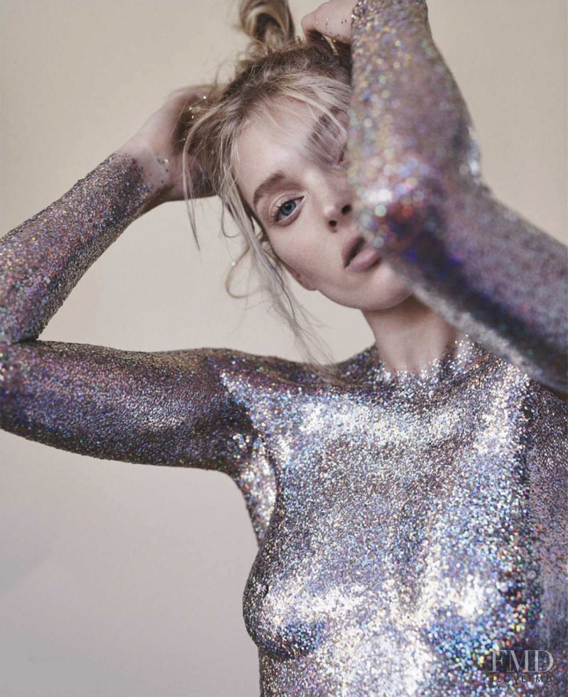 Elsa Hosk featured in Spray Paint, May 2018