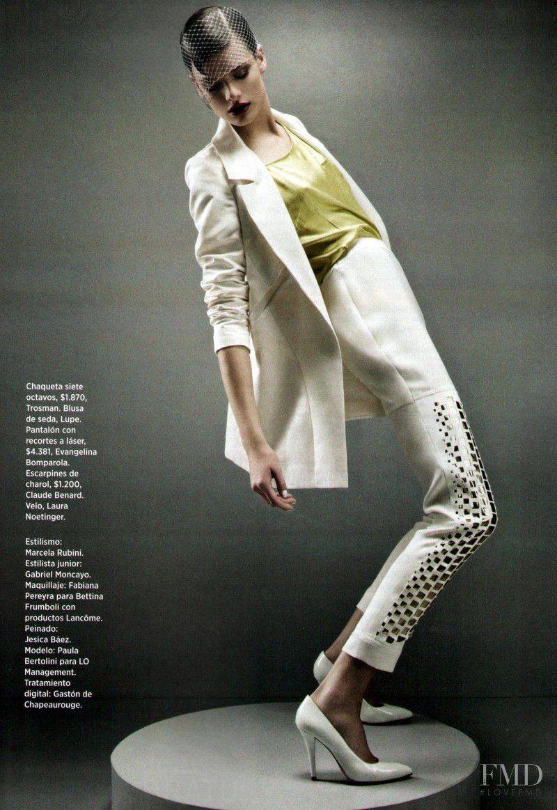 Paula Bertolini featured in Corte and Confeccion, September 2012