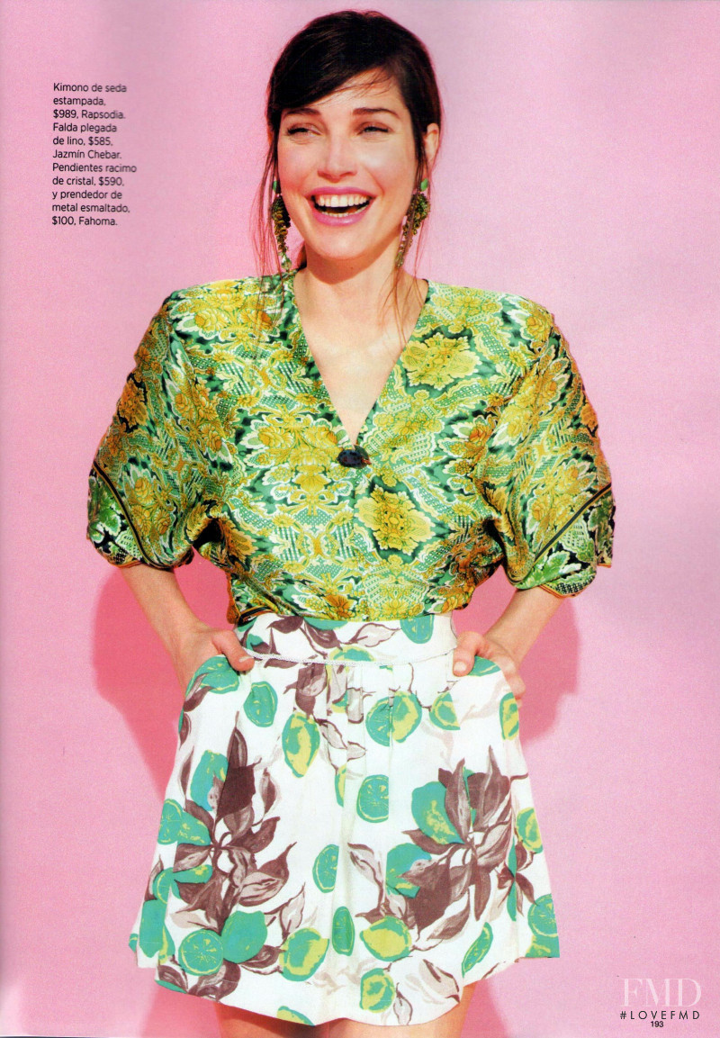 Jorgelina Airaldi featured in Suenos De Primavera, October 2012