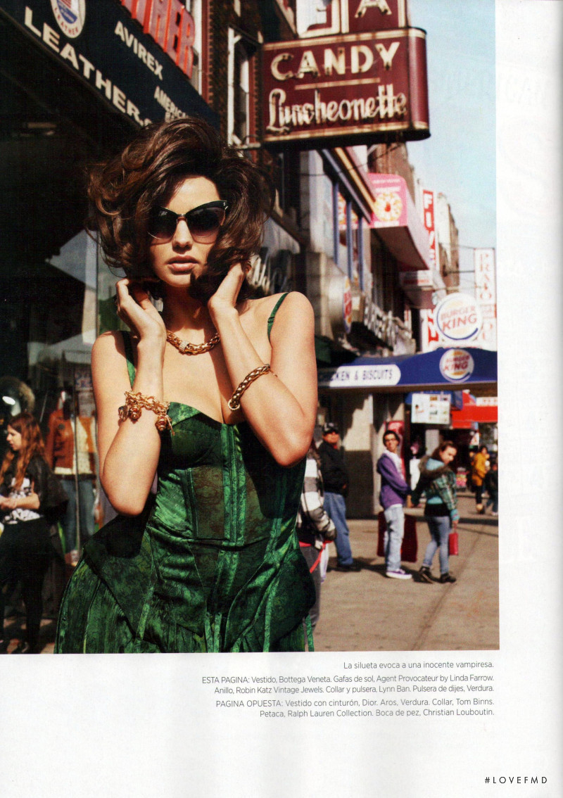 Miranda Kerr featured in Los Coquetos Cincuenta, October 2012