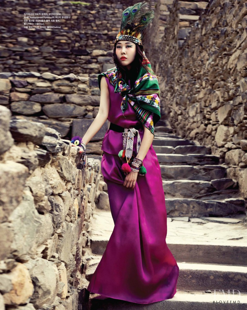 Hye Jin Han featured in La Bella Señorita, July 2012