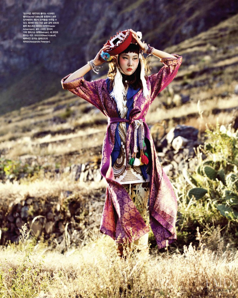 Hye Jin Han featured in La Bella Señorita, July 2012