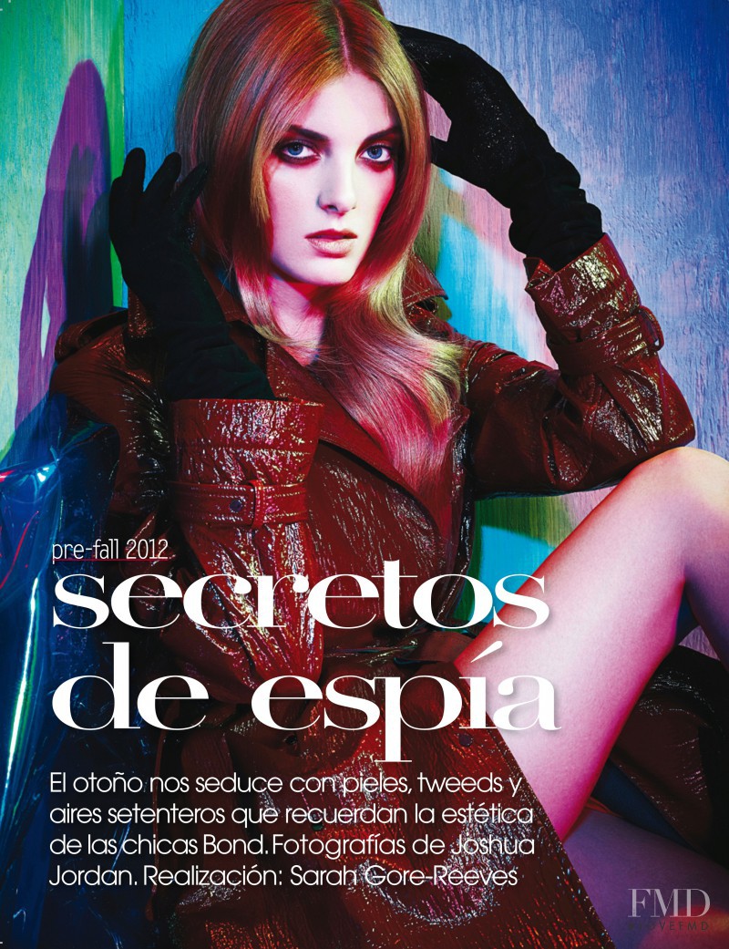 Denisa Dvorakova featured in Secretos De Espía, August 2012