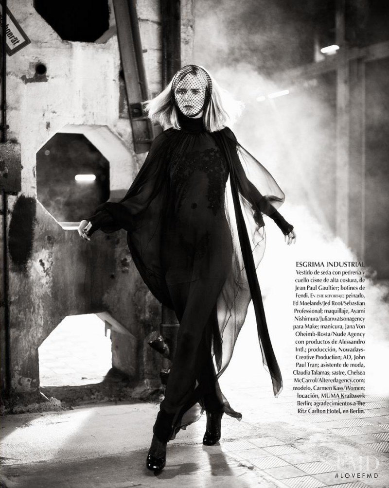 Carmen Kass featured in Genio Del Color, September 2012