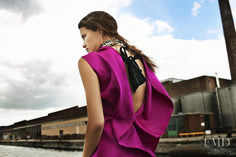 Katerina Netolicka featured in Urban Nomad, September 2012