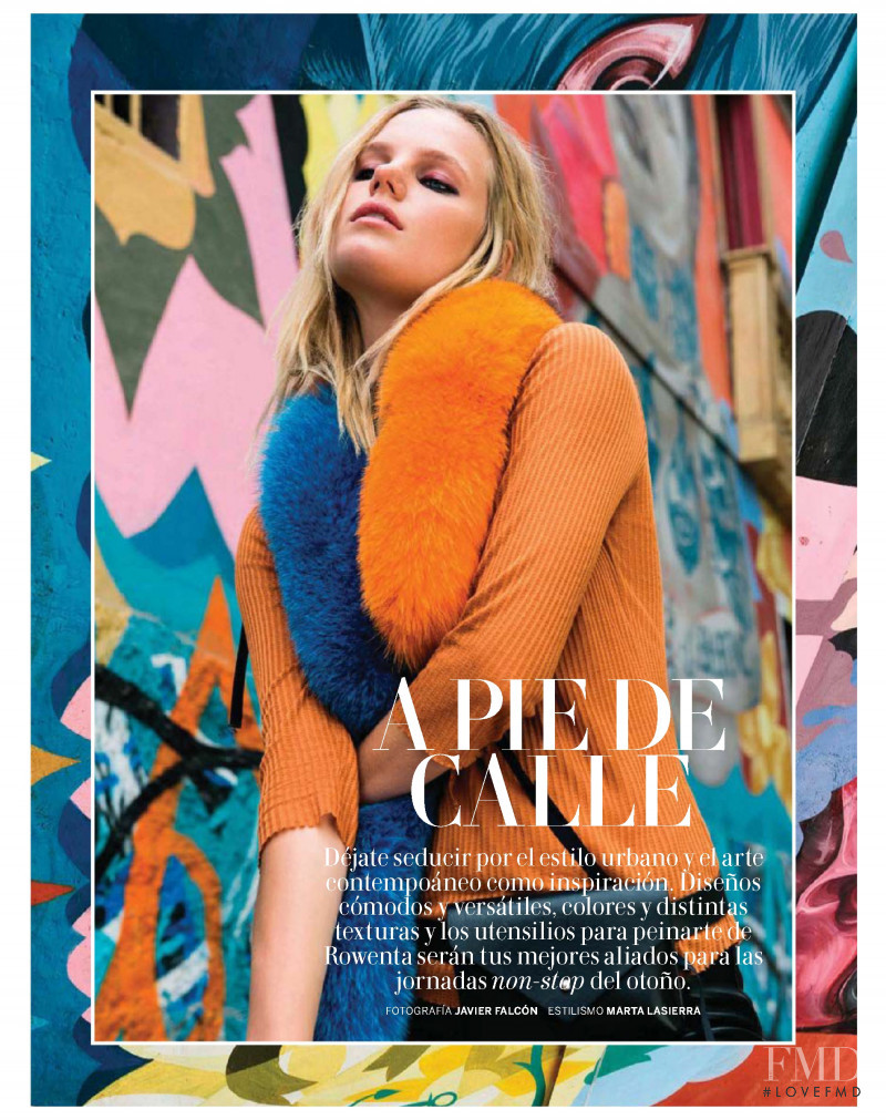 Anmari Botha featured in A Pie De Calle, October 2016