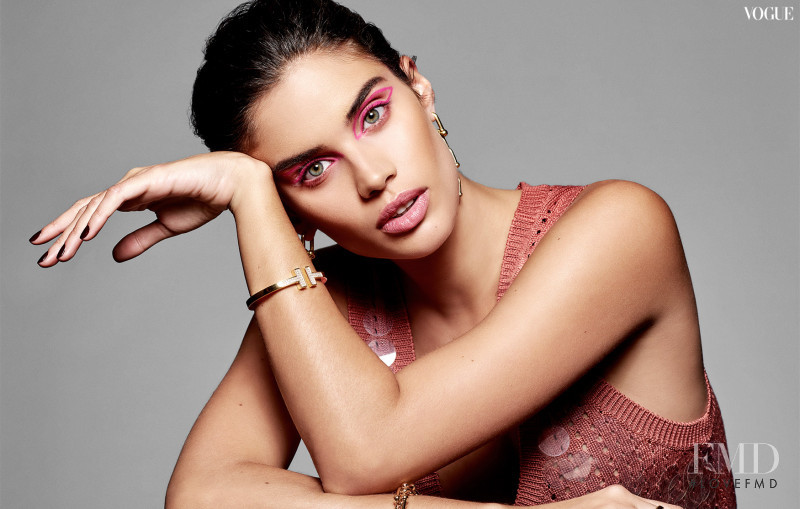 Sara Sampaio featured in Sara Sampaio, July 2018