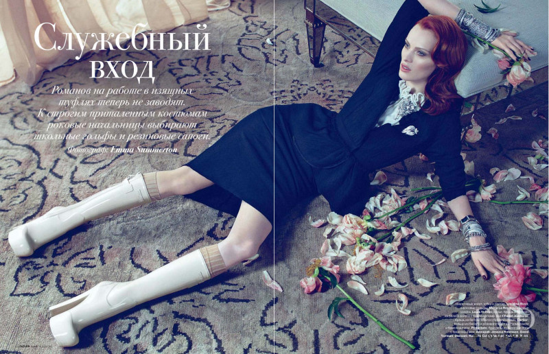 Karen Elson featured in Stuff Entry, November 2011