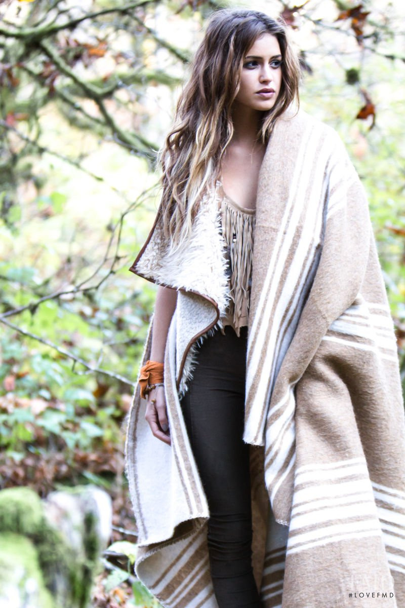 Jehane-Marie Gigi Paris featured in Hunter\'s Moon, November 2013